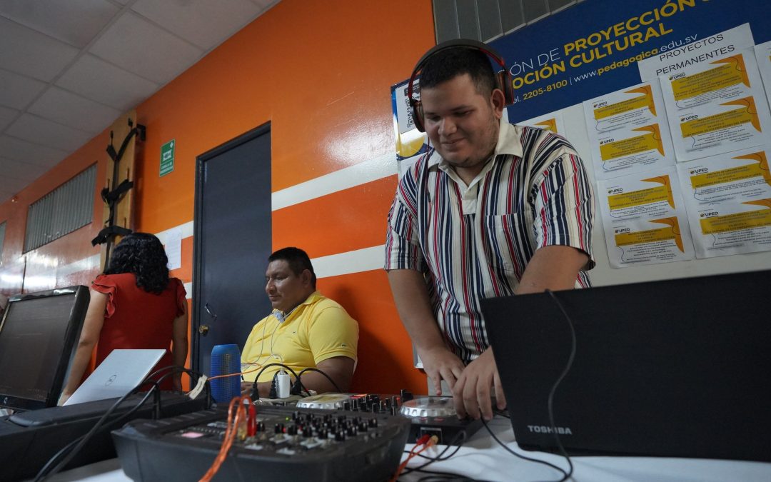 Cruz Roja y UPED promueven la inclusión laboral